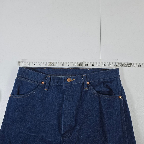 Wrangler‎ Men Dark Wash Denim Jeans 35x34 Straight Leg Classic Fit - Picture 3 of 8